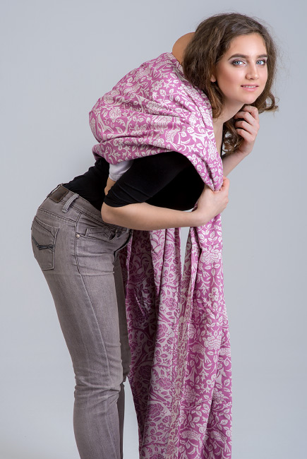 Инструкция к слинг-шарфу Diva за спиной: "двойное ребозо"
