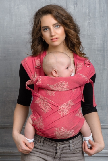 Май-слинг Diva Basico, Amore с капюшоном Май-слинг Diva Basico, Amore с капюшоном